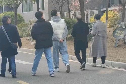 热门事件吃瓜国外,揭秘国际“吃瓜”盛宴